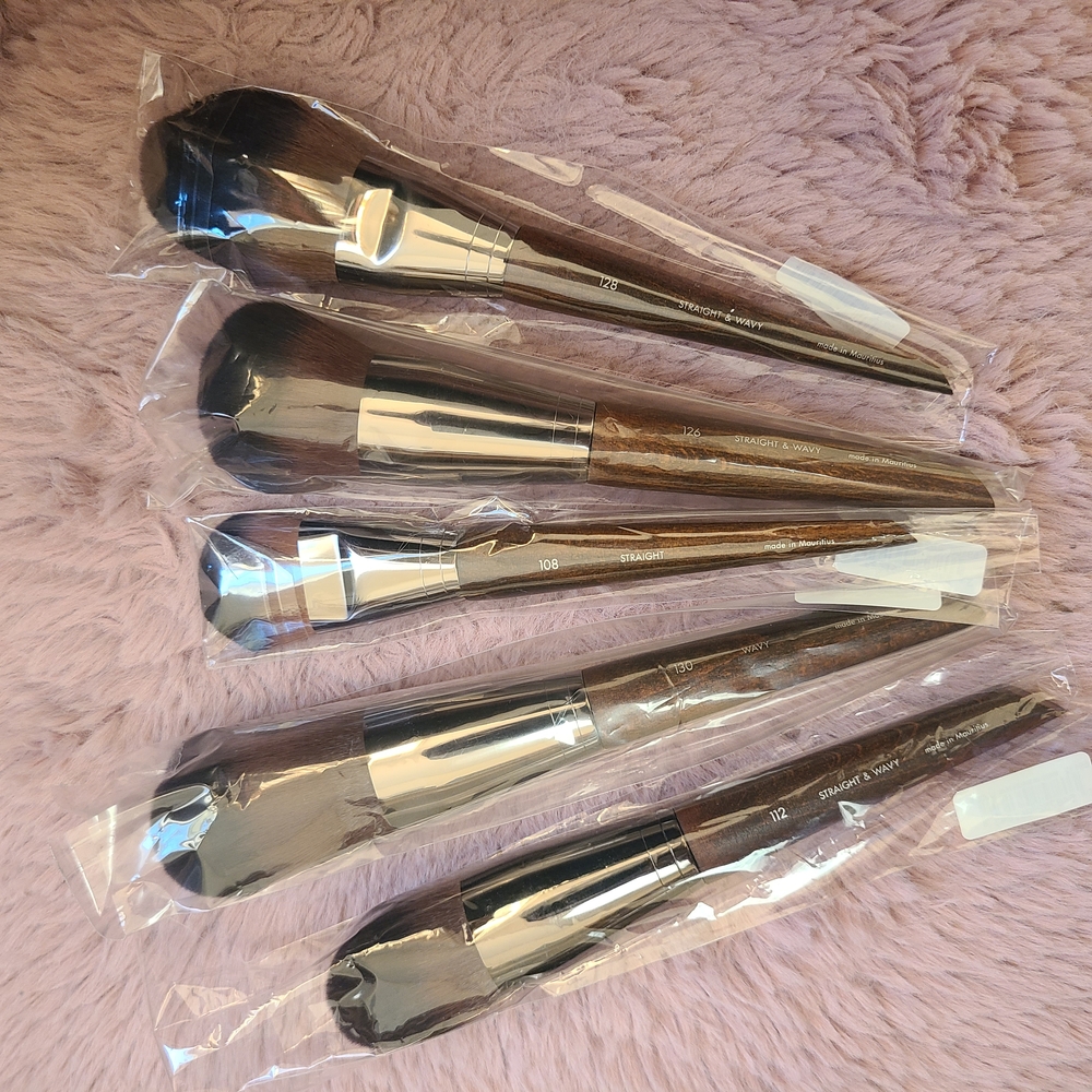 Makeup Forever Professional Brush Set - Brown and Silver
